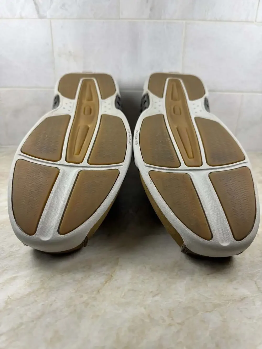 Helly Hansen Brown Suede Non-Marking Deck Sneakers Size 10.5
